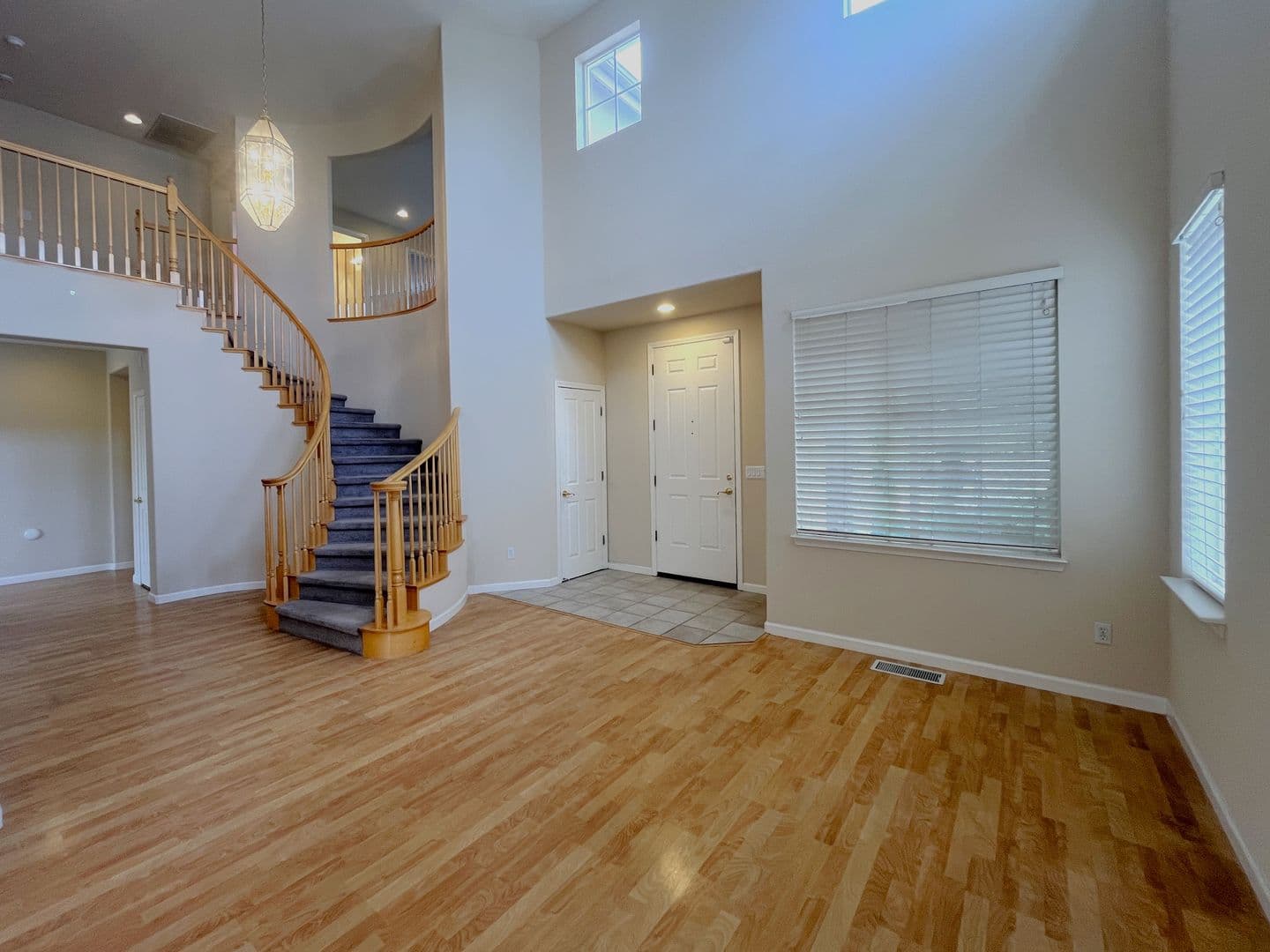 Reno House: 2960 Deer Run Drive