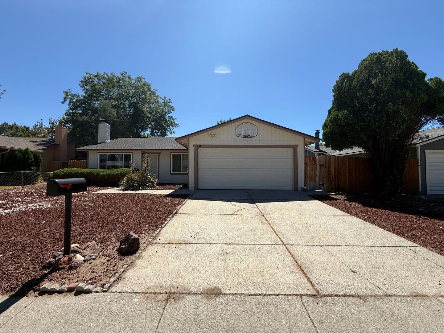 Sparks House: 1013 Pinewood Drive