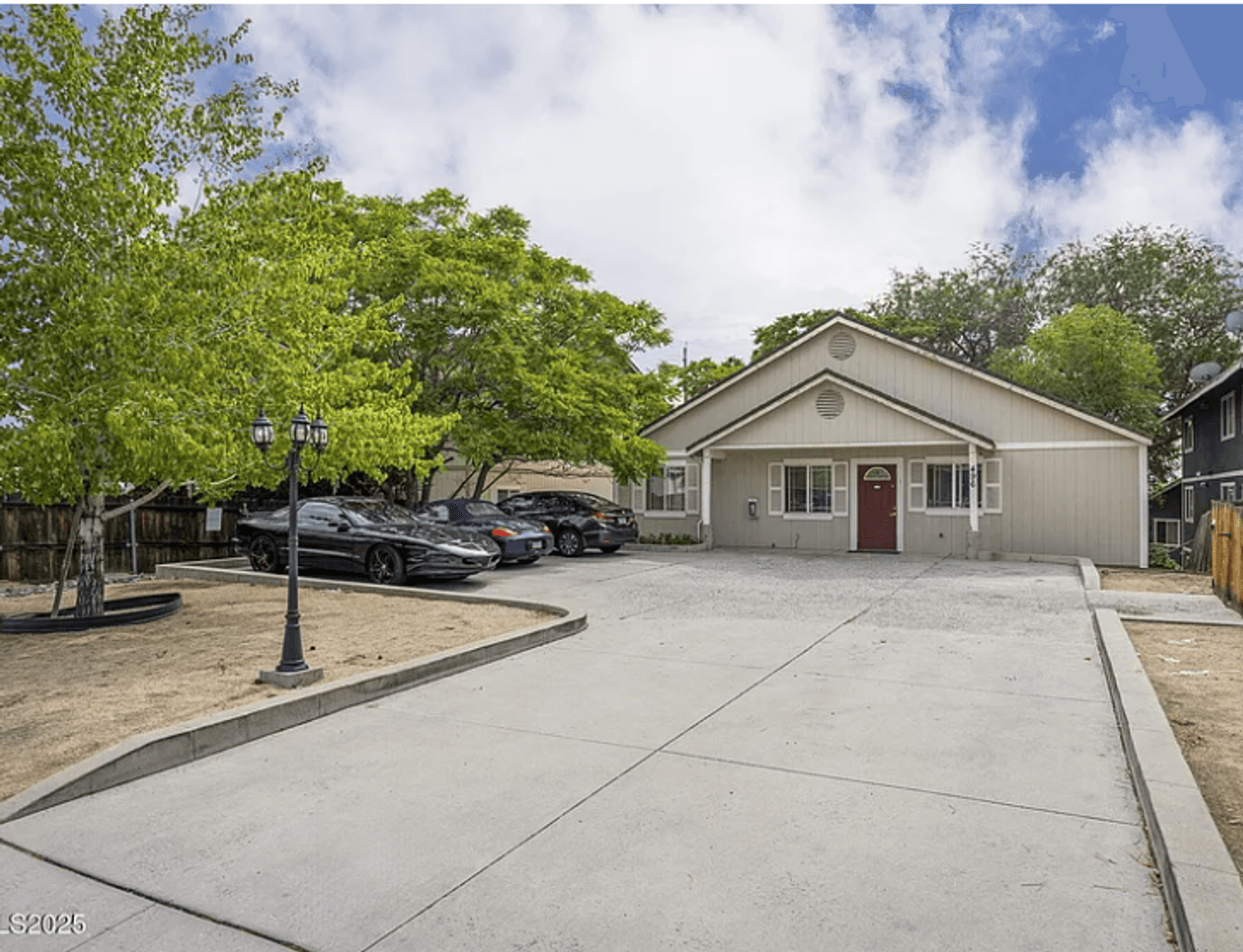 Reno Townhome: 496 Highland Ave Unit 1 A