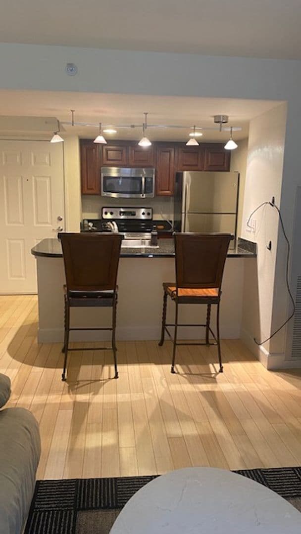 Reno House: 450 N Arlington Ave #407