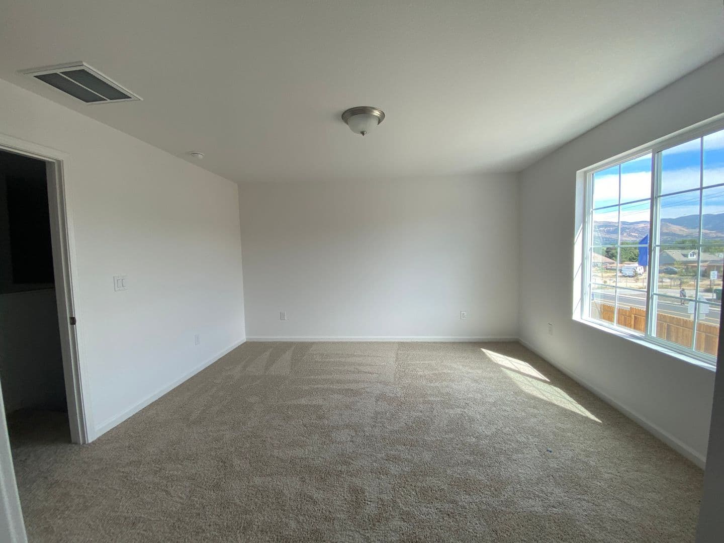 Reno House: 532 Autumn Breeze