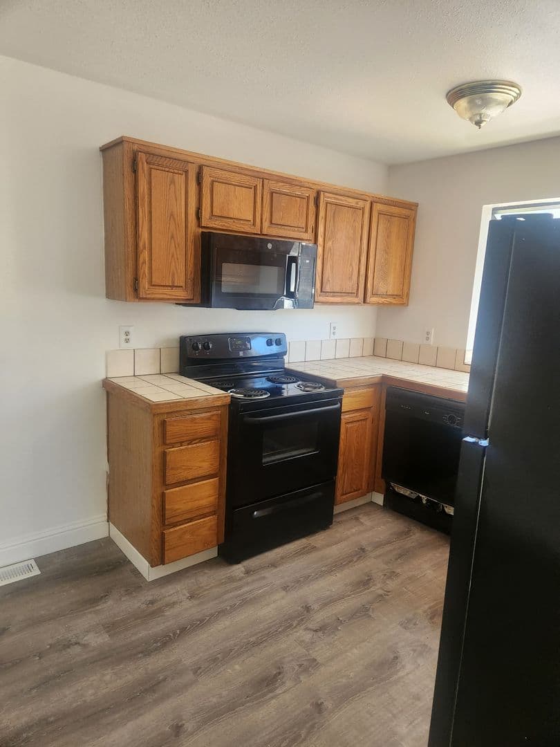 Reno Condo: 1400 Selmi