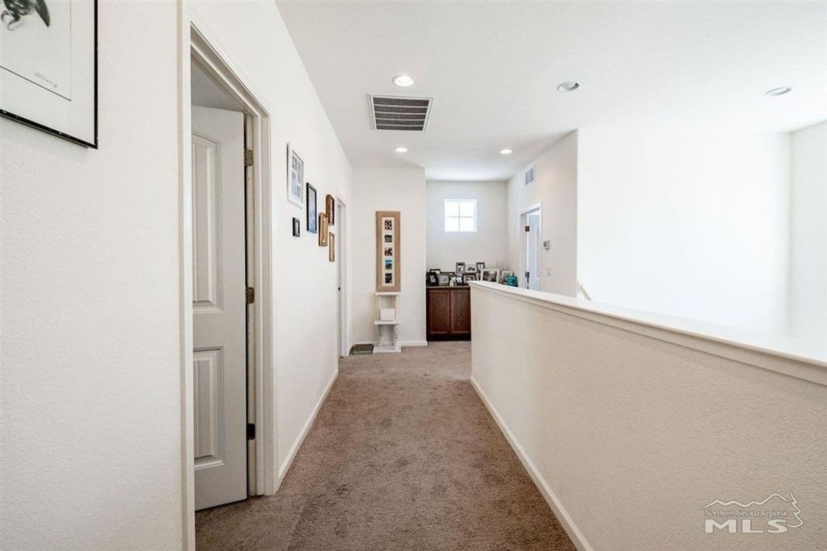 Reno House: 1975 Hope Valley Dr