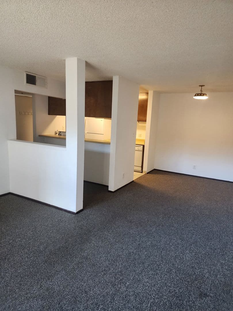 Reno House: 1000 Beck St. Apt 176
