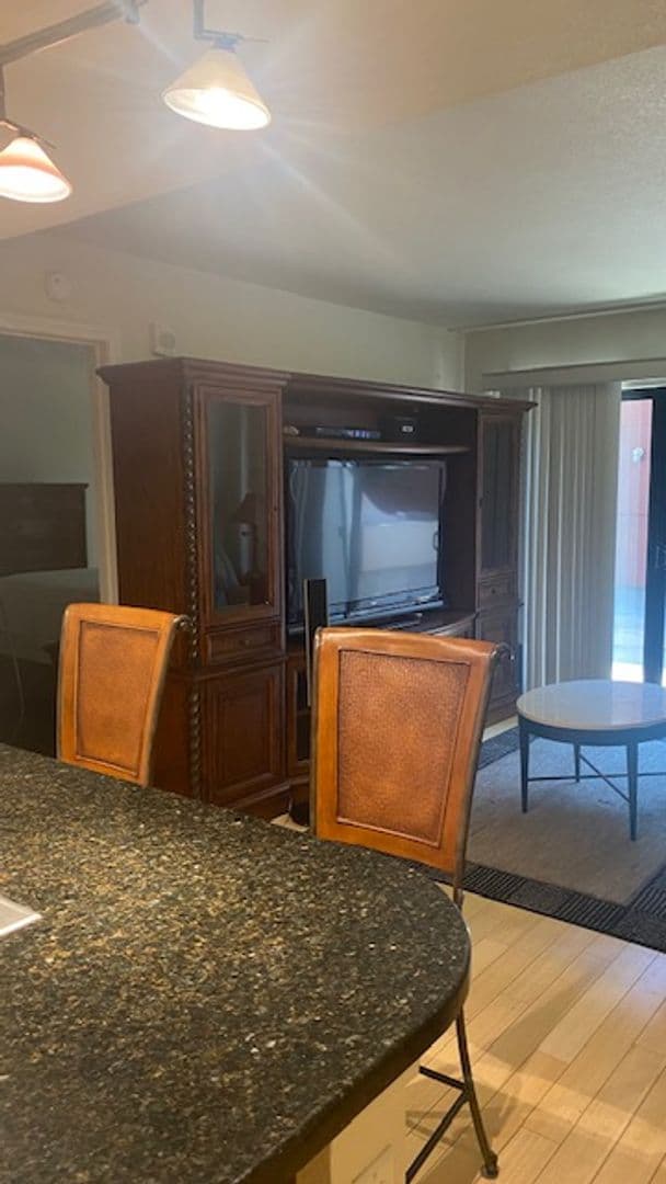 Reno House: 450 N Arlington Ave #407