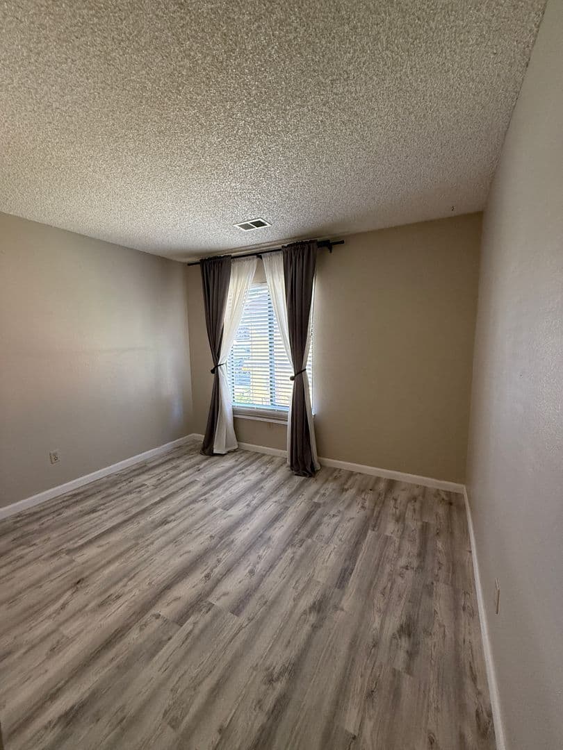 Sparks House: 3230 Wedekind #26