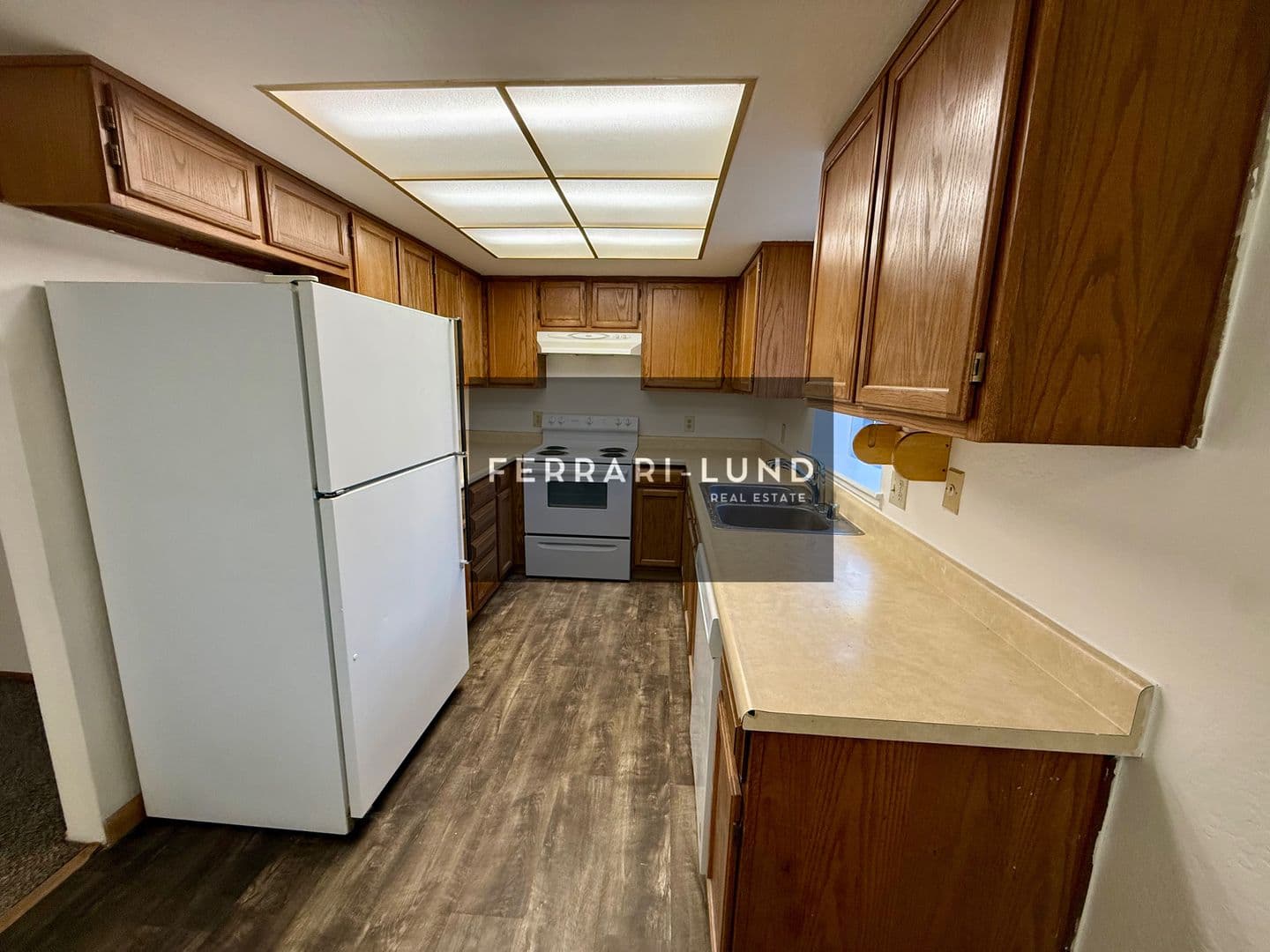 Reno House: 6065 Diplomat Dr