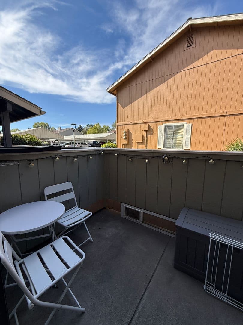 Sparks House: 3230 Wedekind #26