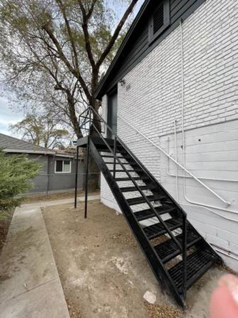 Sparks House: 1958 A St