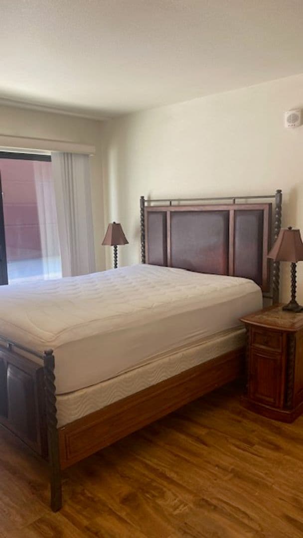 Reno House: 450 N Arlington Ave #407