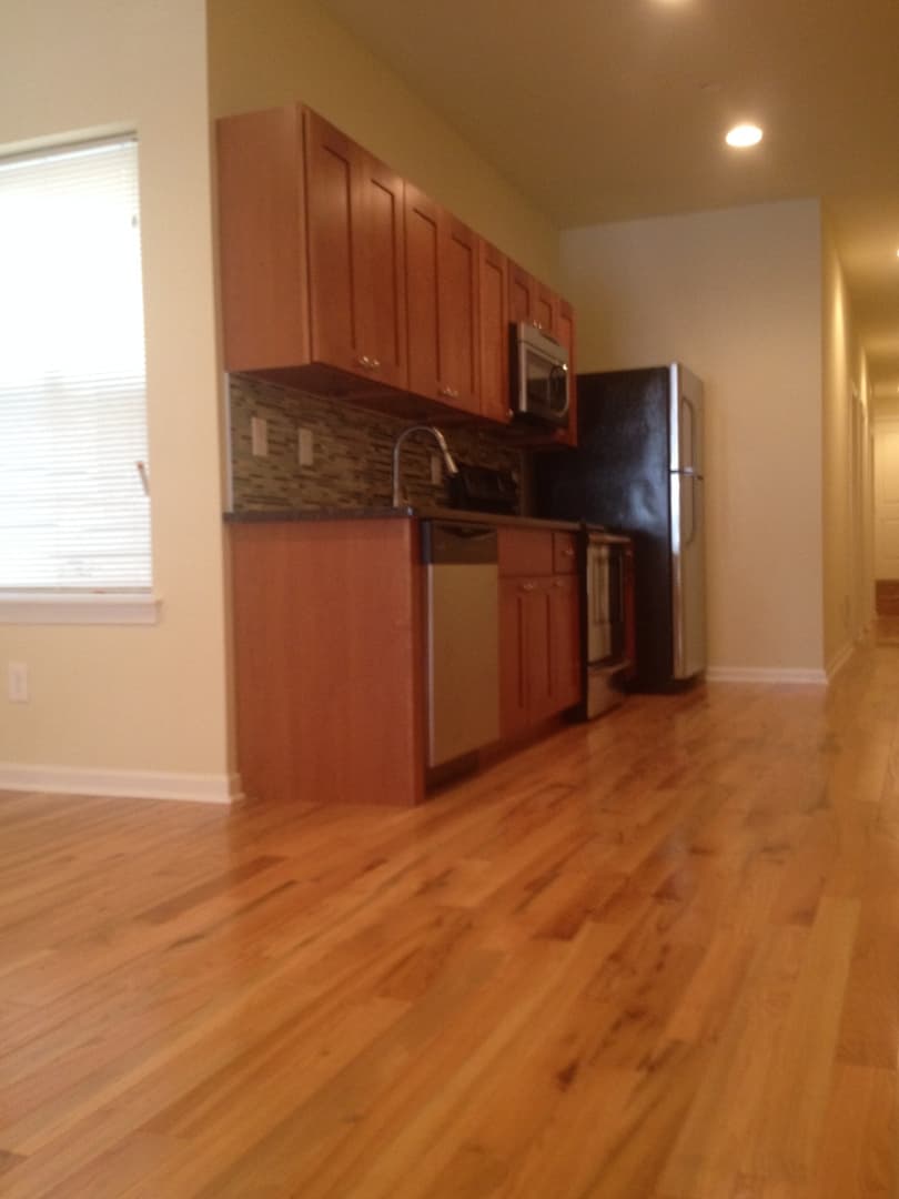 Philadelphia Apartment: 415 N 41st Street