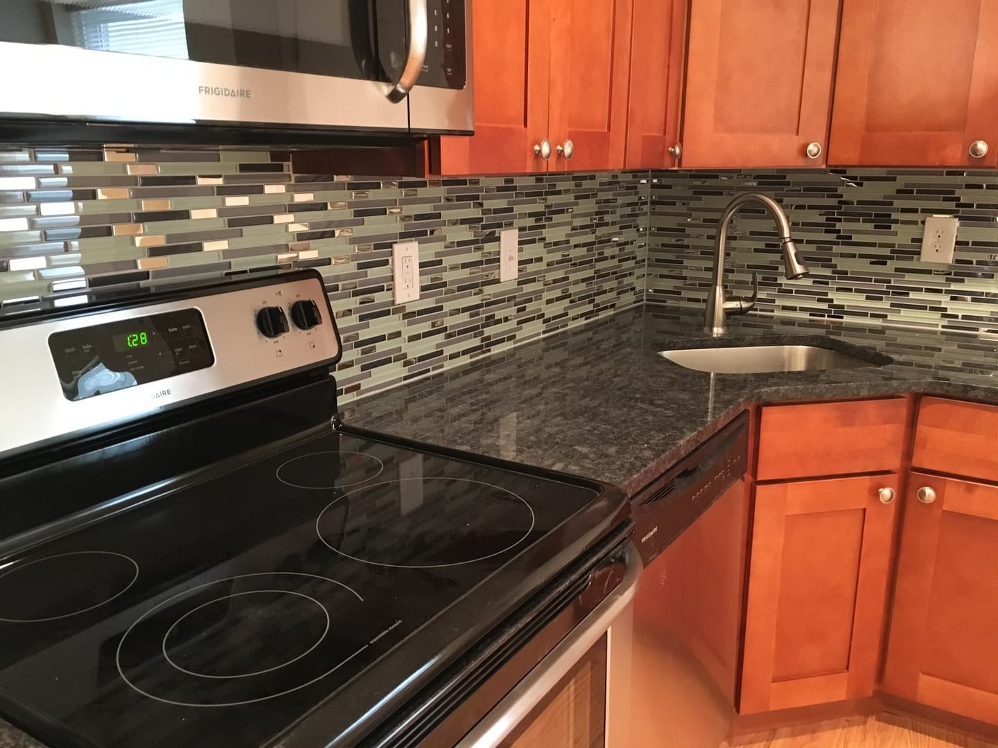Philadelphia Apartment: 415 N 41st Street