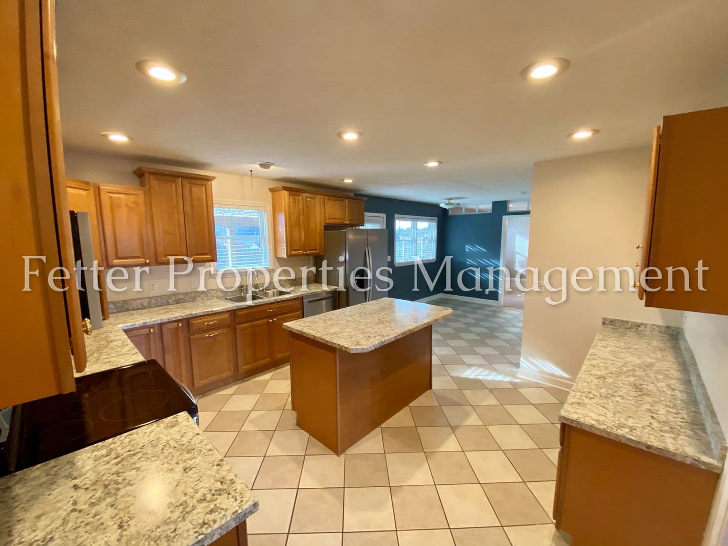 Evansville House: 5838 Winnett Drive