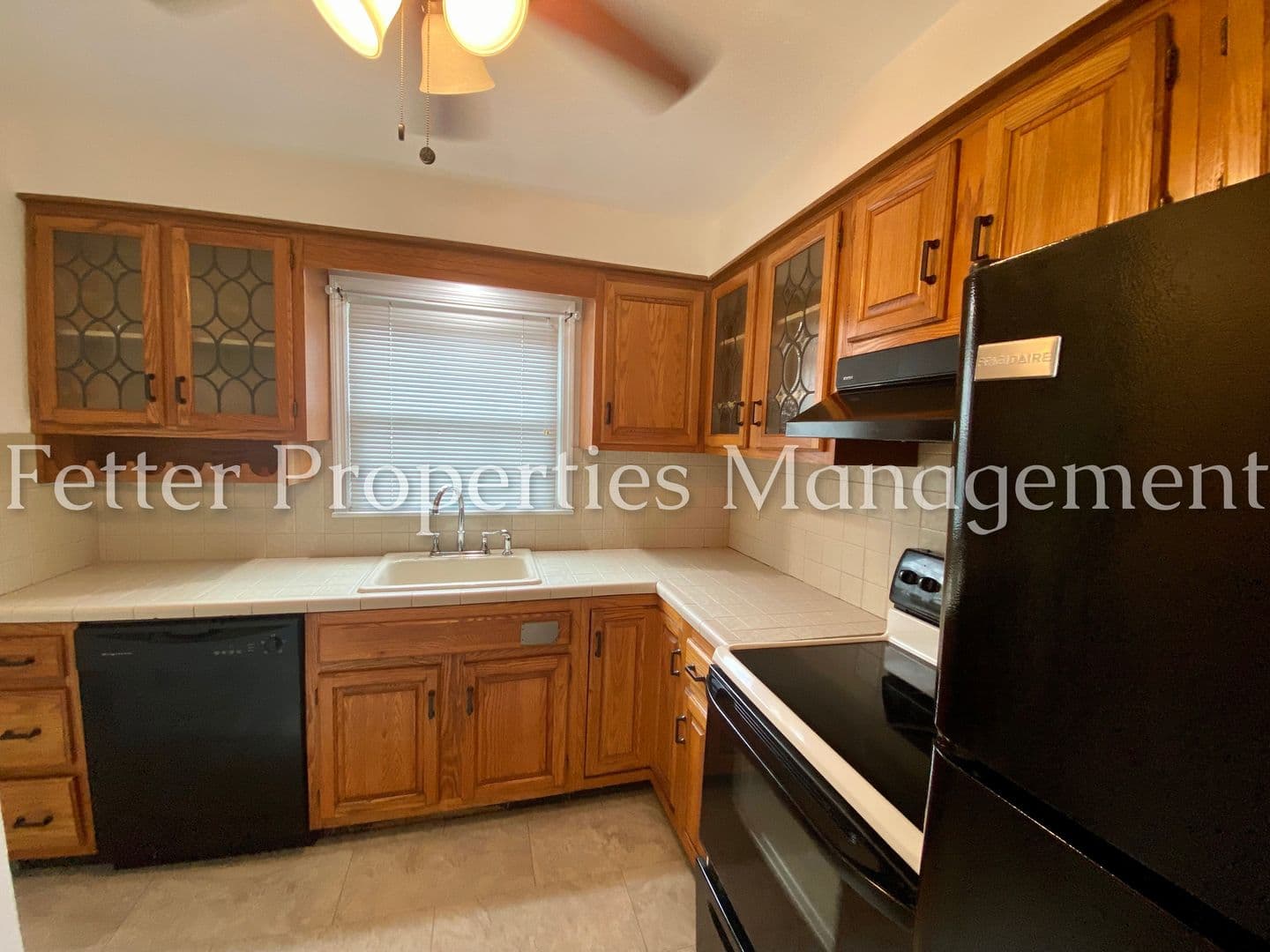Evansville House: 2865 Washington Ave