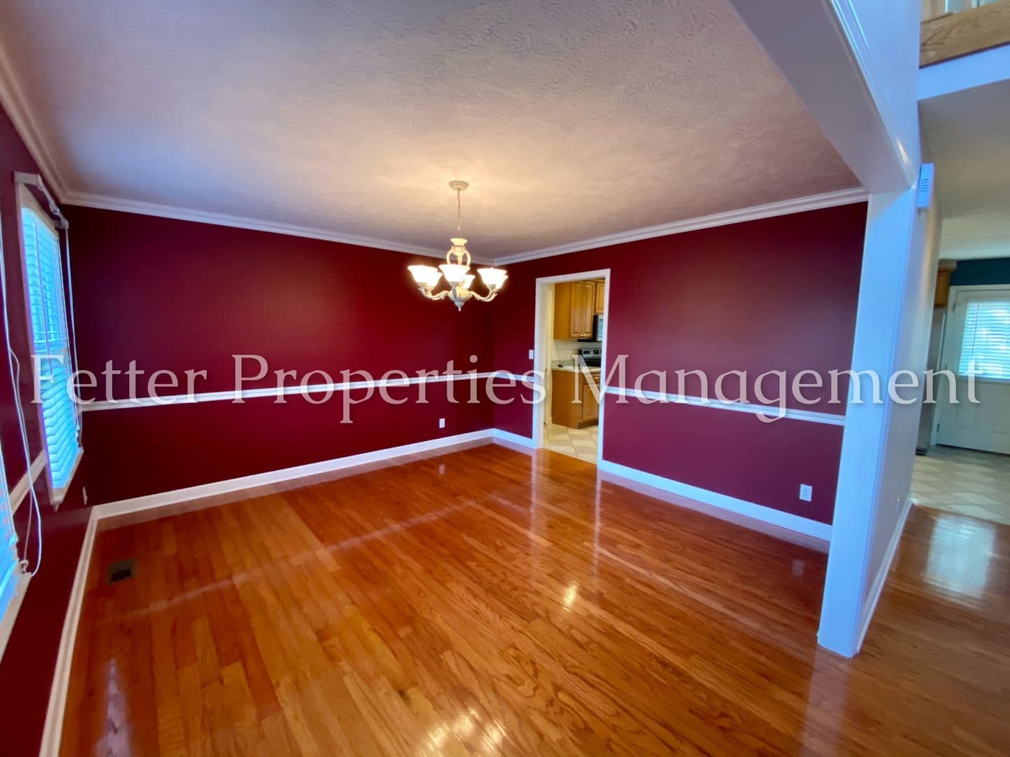 Evansville House: 5838 Winnett Drive