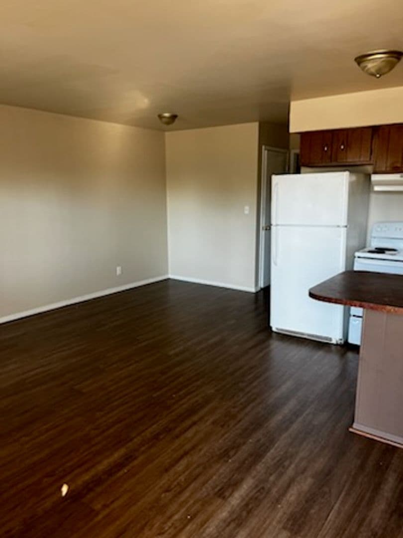 Evansville Apartment: 2511 N. Kentucky Ave