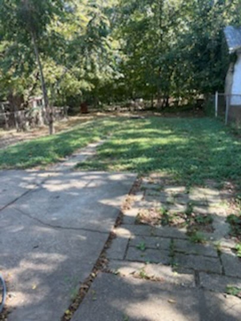 Evansville House: 1204 Delmar Ave