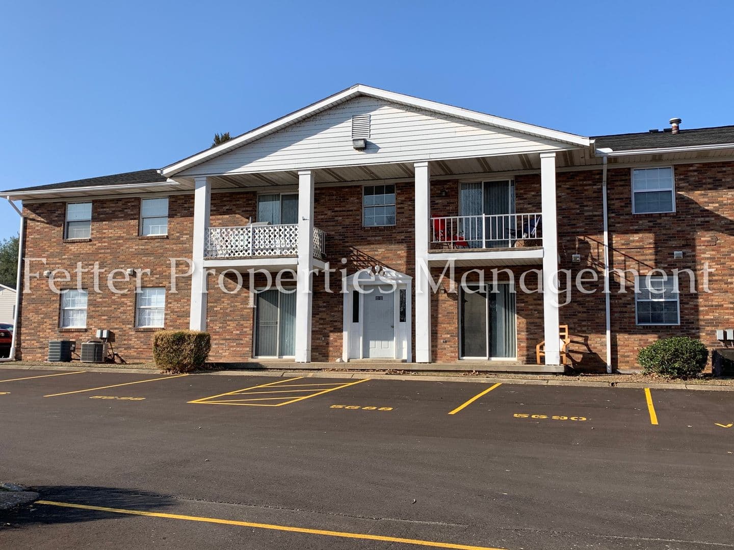 Newburgh Apartment: Andrea Court North