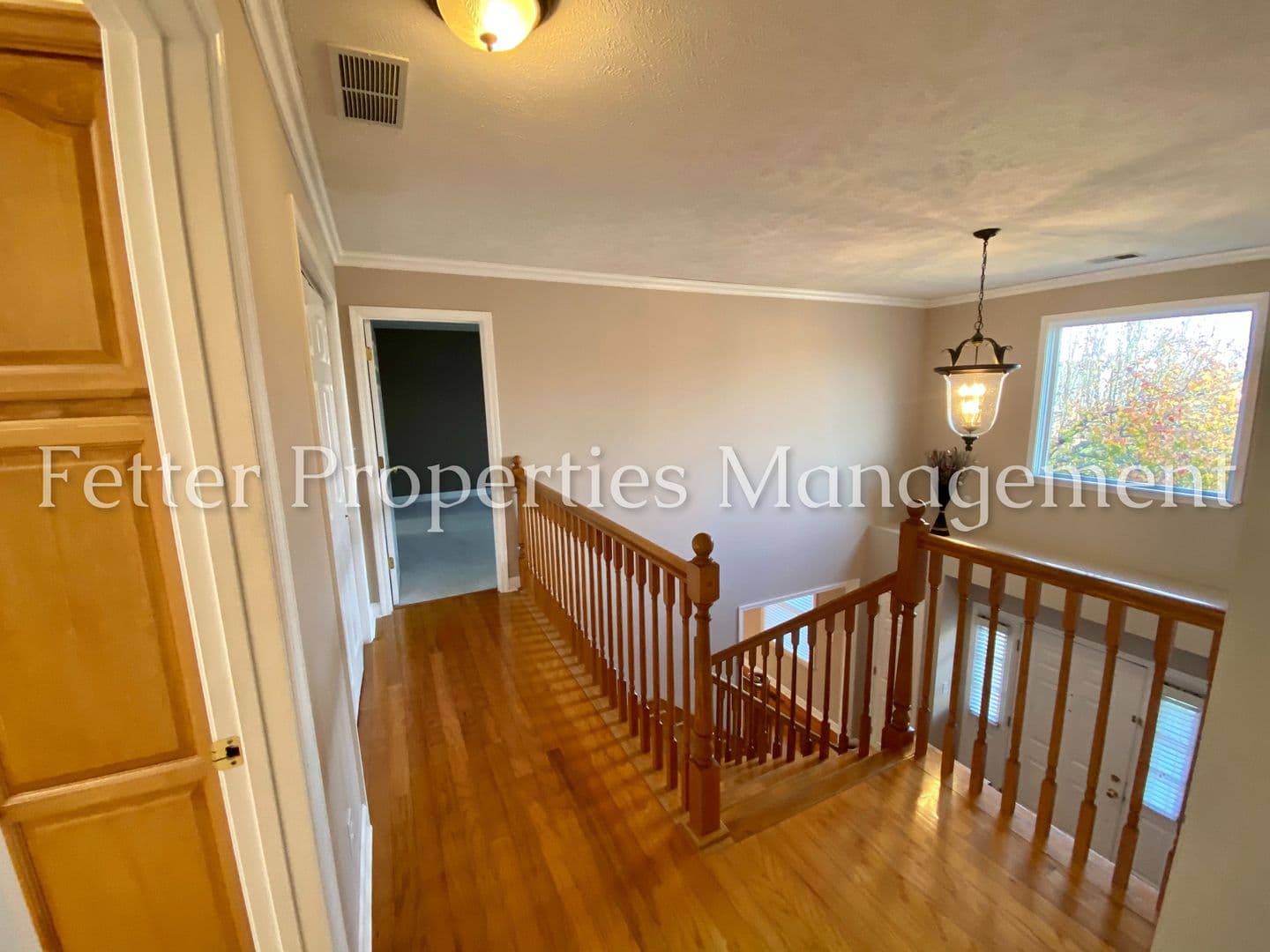 Evansville House: 5838 Winnett Drive