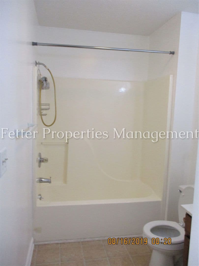 Evansville Apartment: 1511 Lincoln Ave