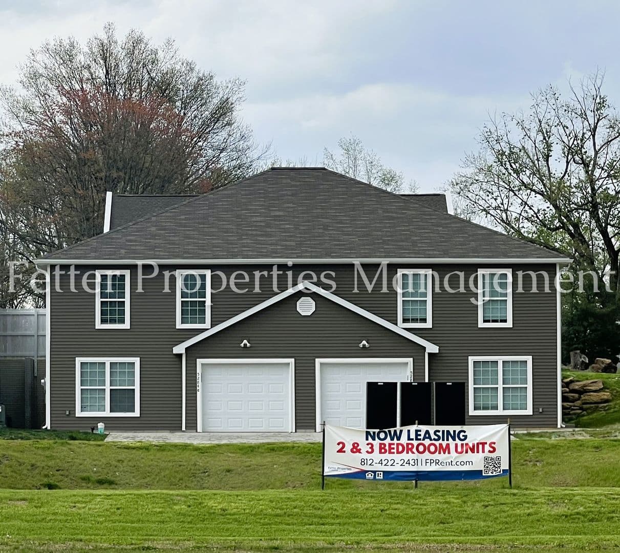Newburgh Apartment: Canyon Circle