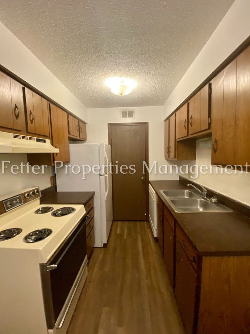 Evansville Apartment: 2716 N. Kentucky Ave
