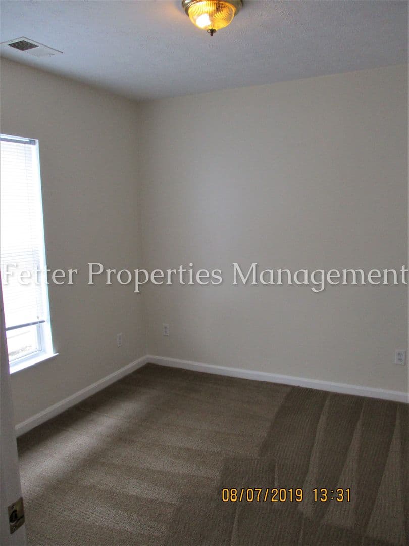 Evansville Apartment: 1511 Lincoln Ave