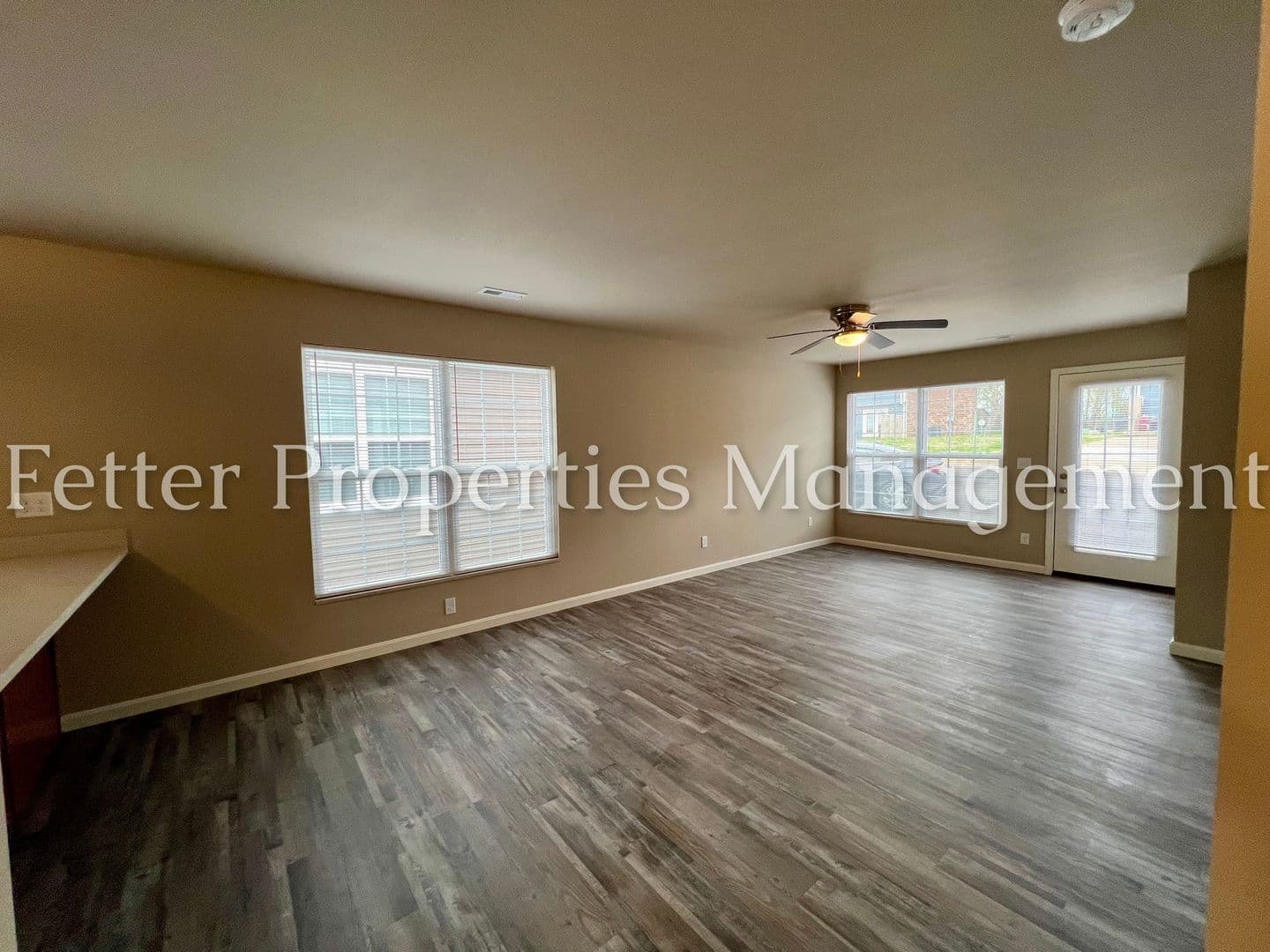 Newburgh Apartment: Canyon Circle