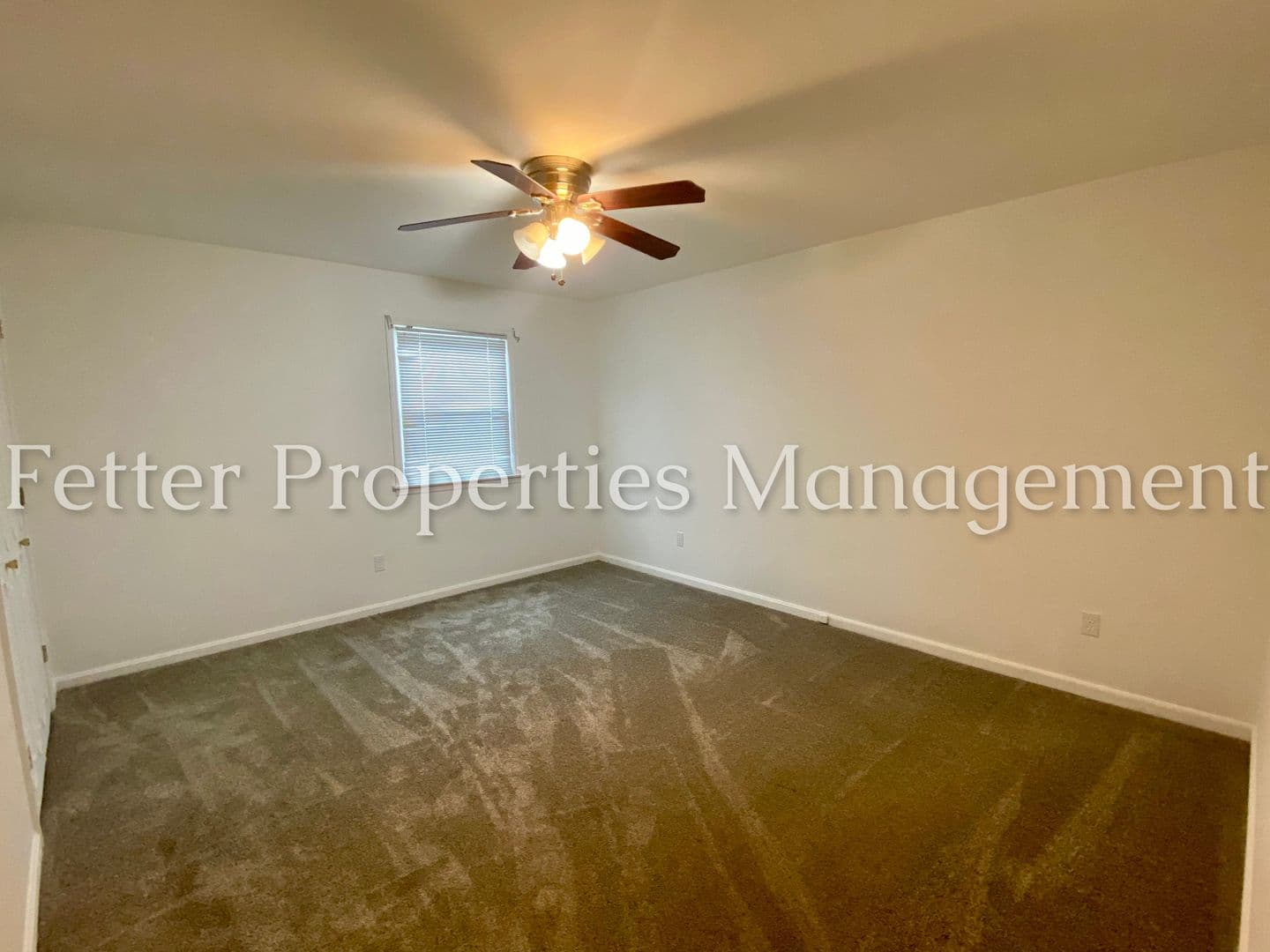 Evansville House: 2865 Washington Ave