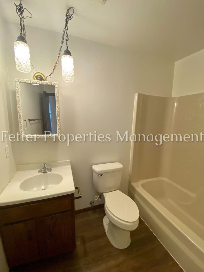 Evansville Apartment: 2716 N. Kentucky Ave
