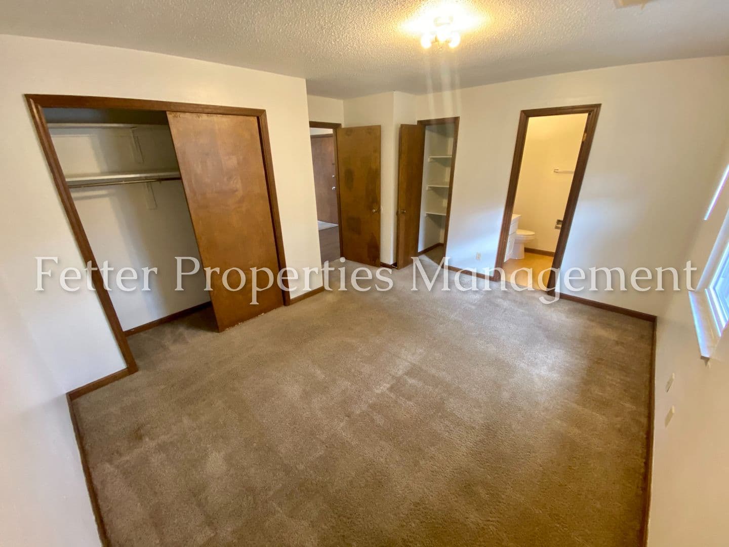 Evansville Apartment: 2720 N. Kentucky Ave