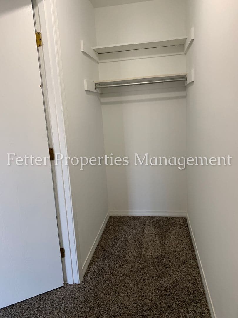 Newburgh Apartment: Andrea Court North