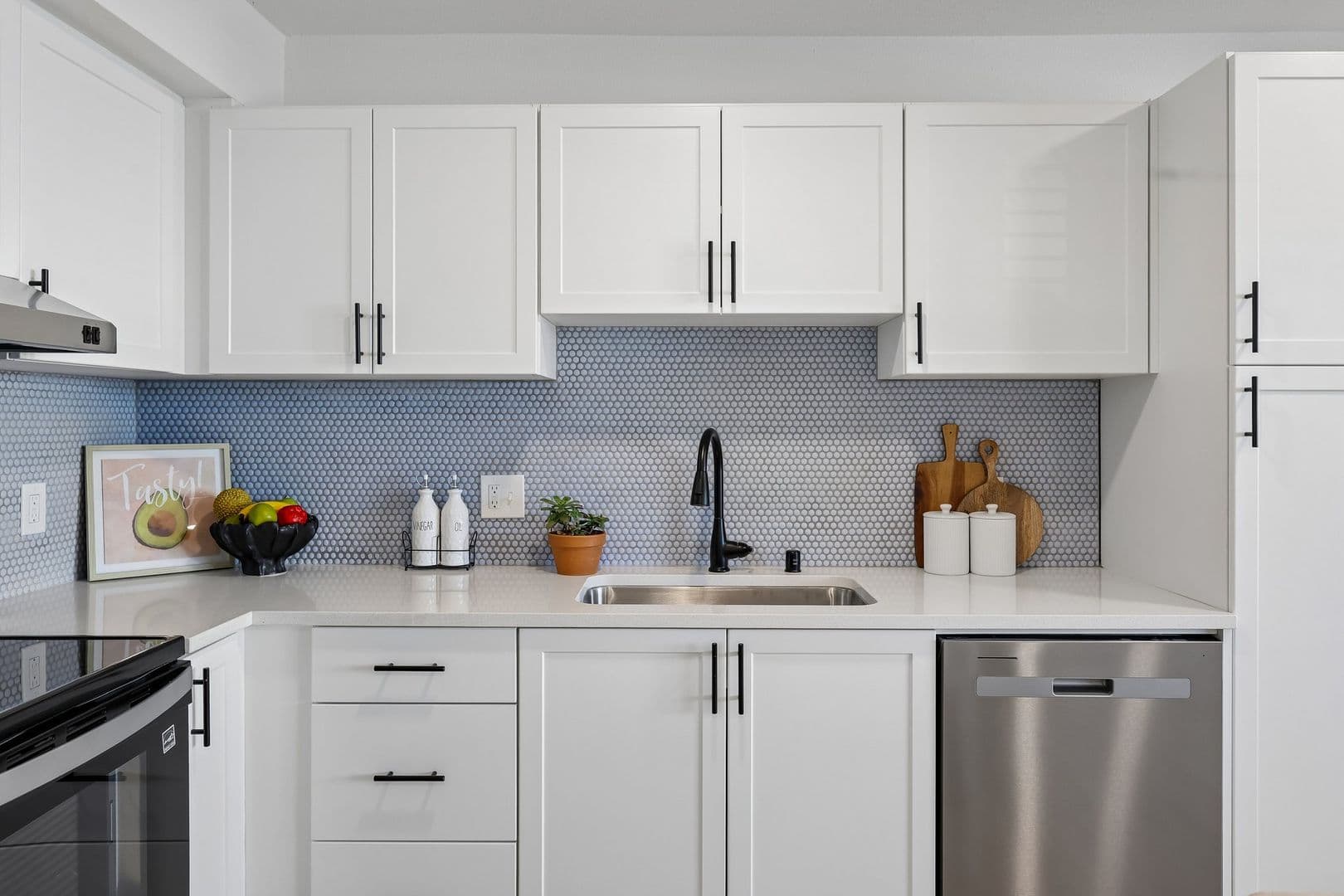 Imperial Beach Apartment: 1031-1033 Imperial Beach Blvd