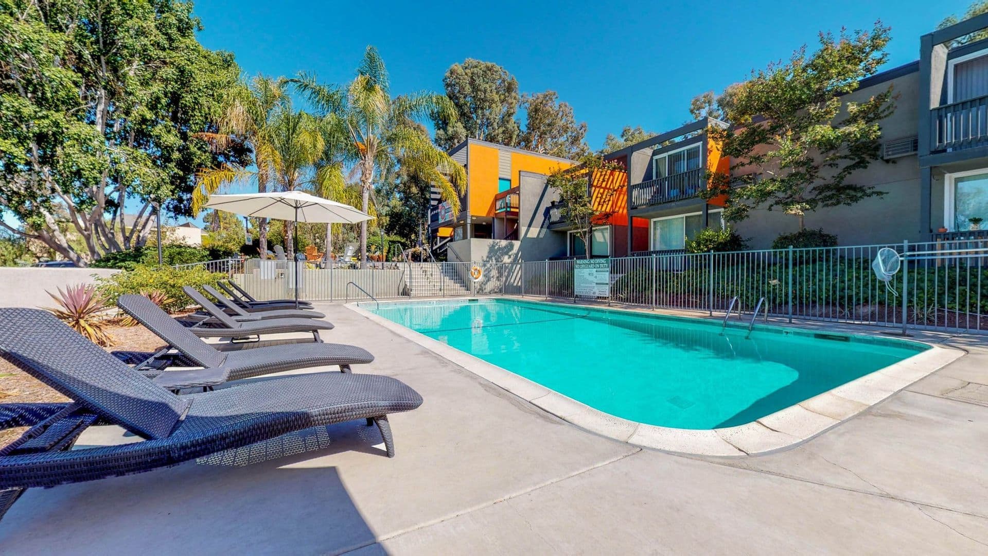 La Mesa Apartment: 7200 Saranac St