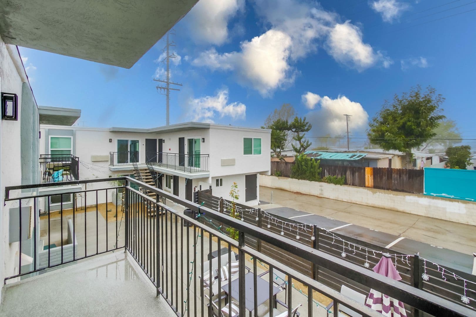 San Diego Apartment: 4820-4880 Clairemont Mesa Blvd