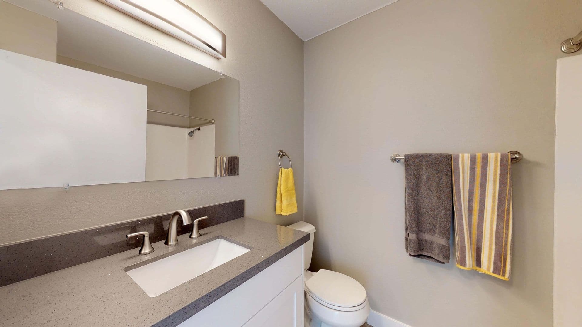 El Cajon Apartment: 1397 E. Washington Ave