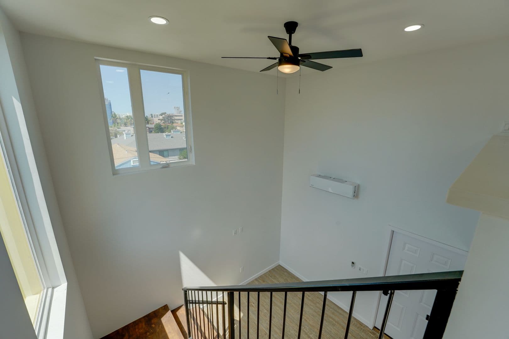 San Diego Apartment: 1239 Robinson Avenue