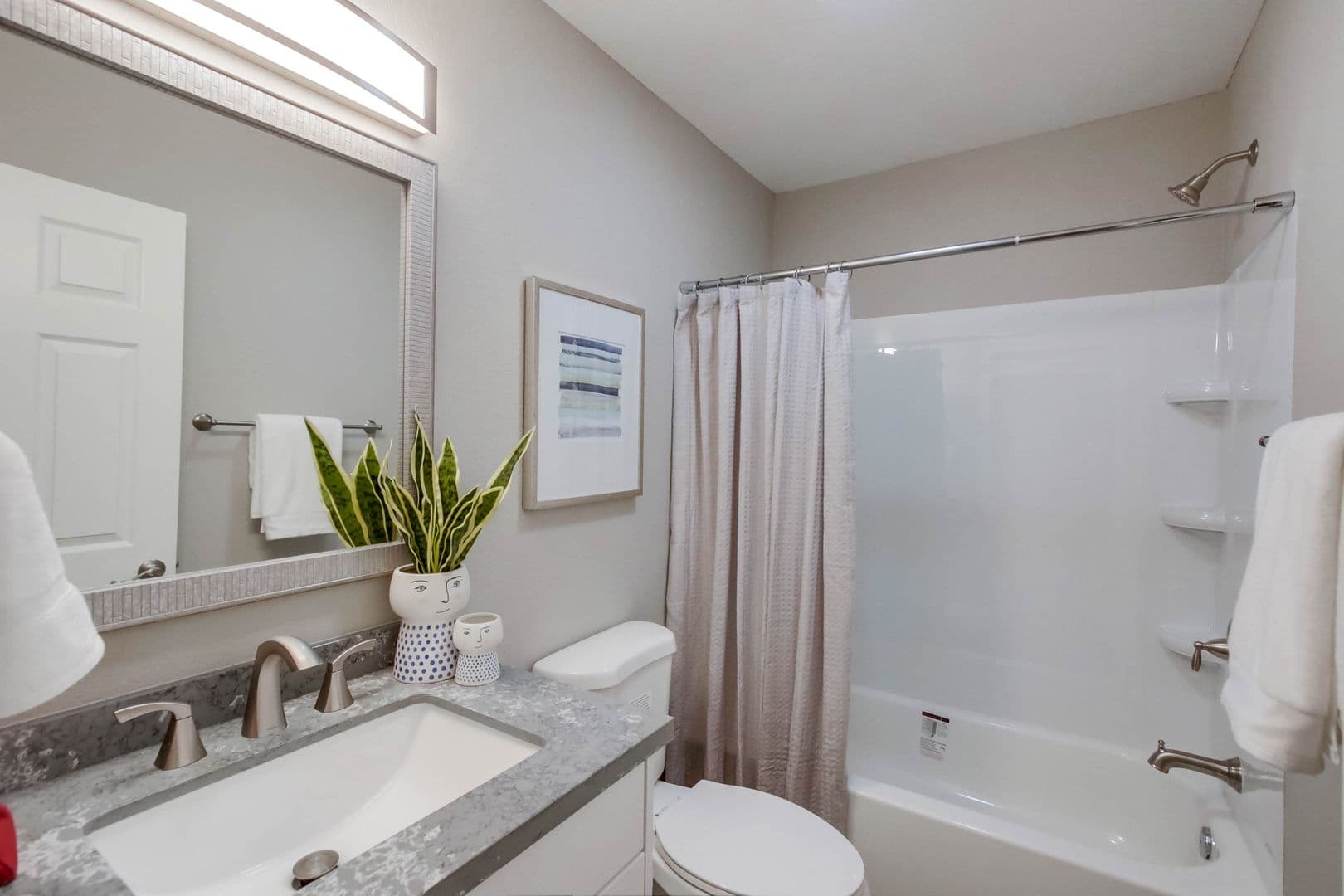 San Marcos Apartment: 150 Gosnell Way