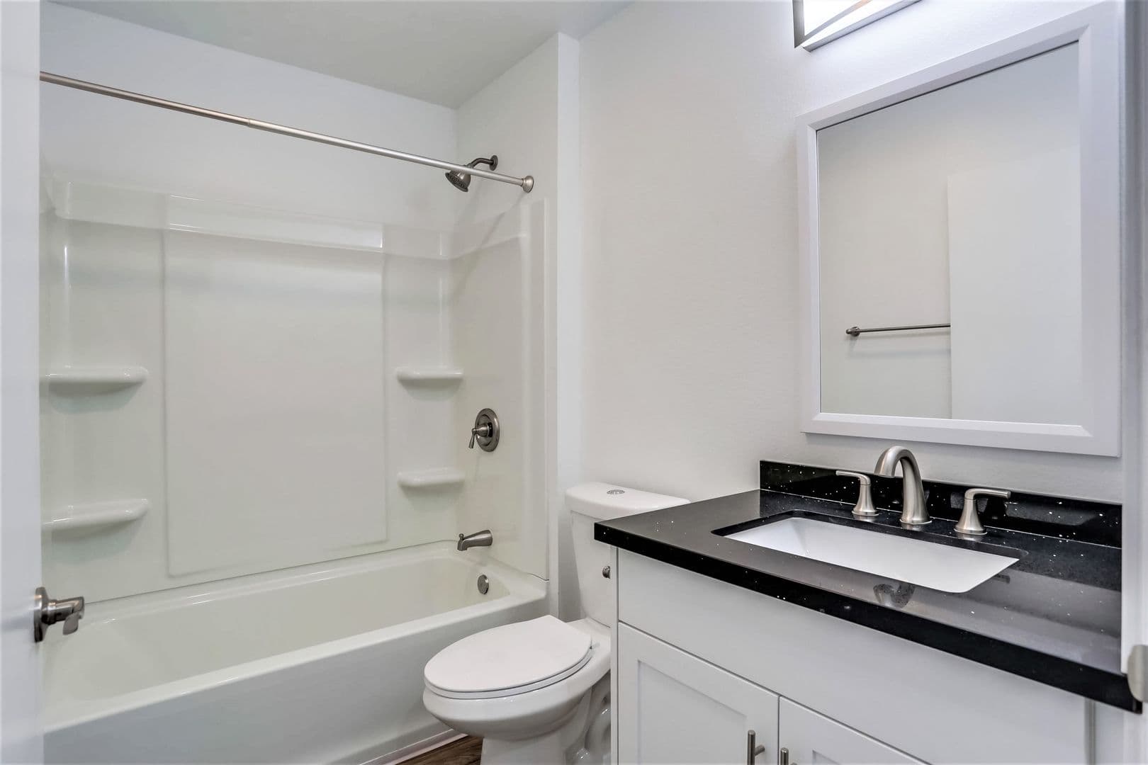 Escondido Apartment: 1701 S. Juniper St.