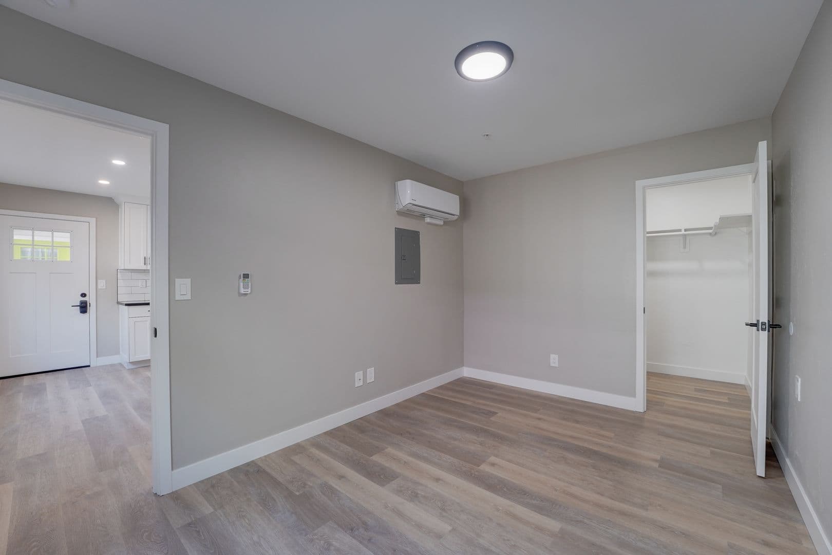 San Diego Apartment: 1239 Robinson Avenue