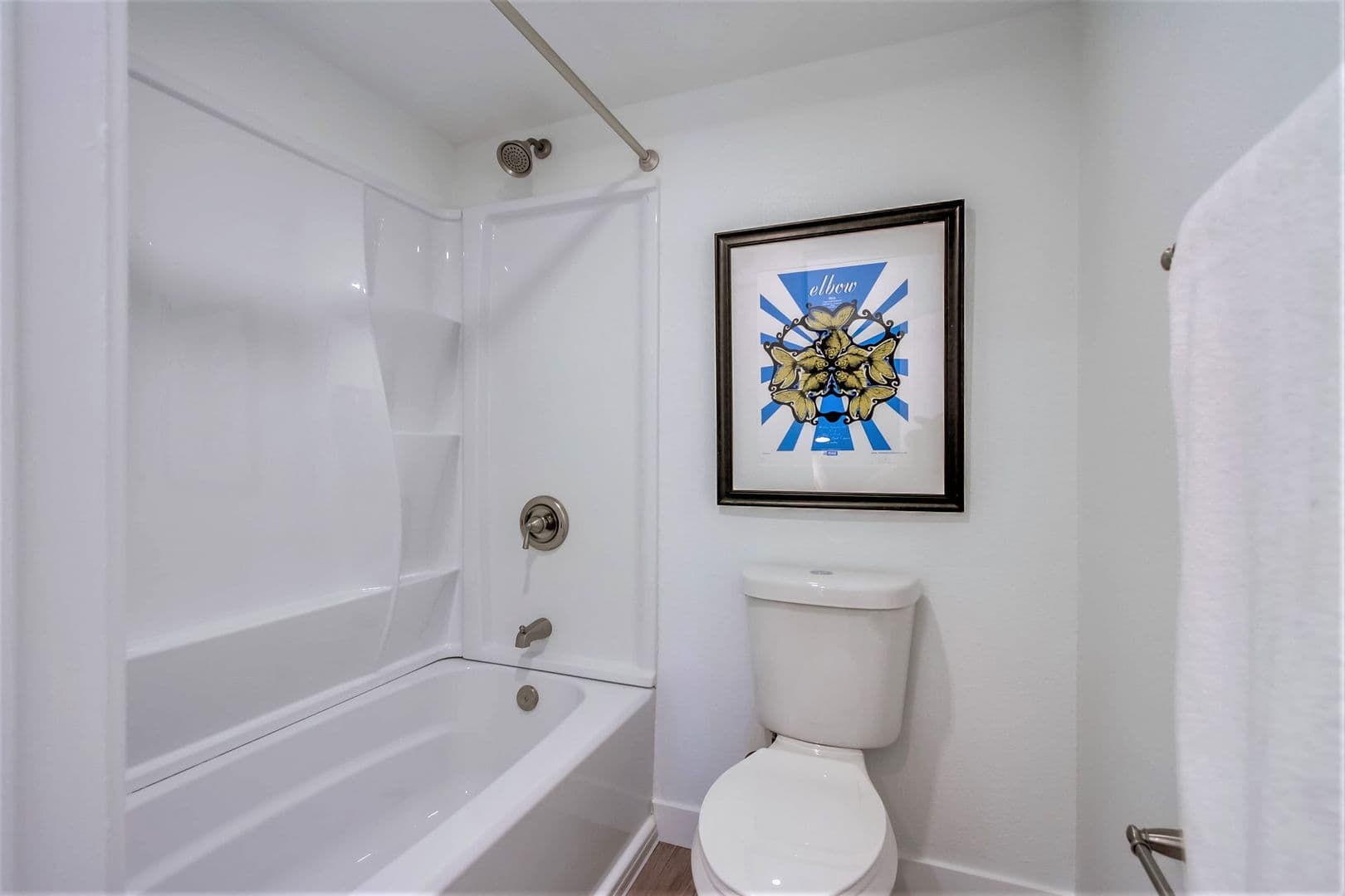 Escondido Apartment: 1580 South Juniper Street