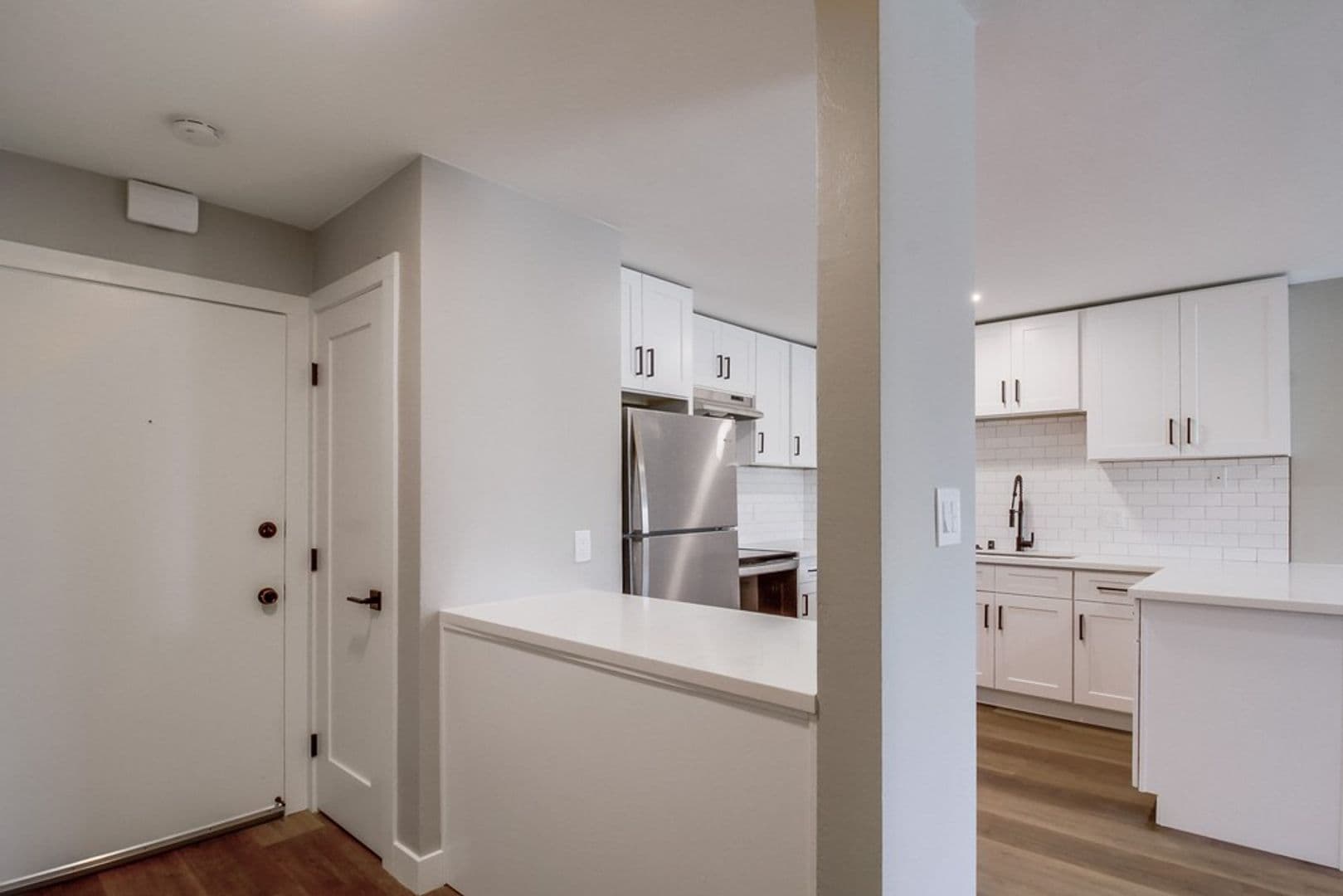 La Mesa Apartment: 4969 Mills Street