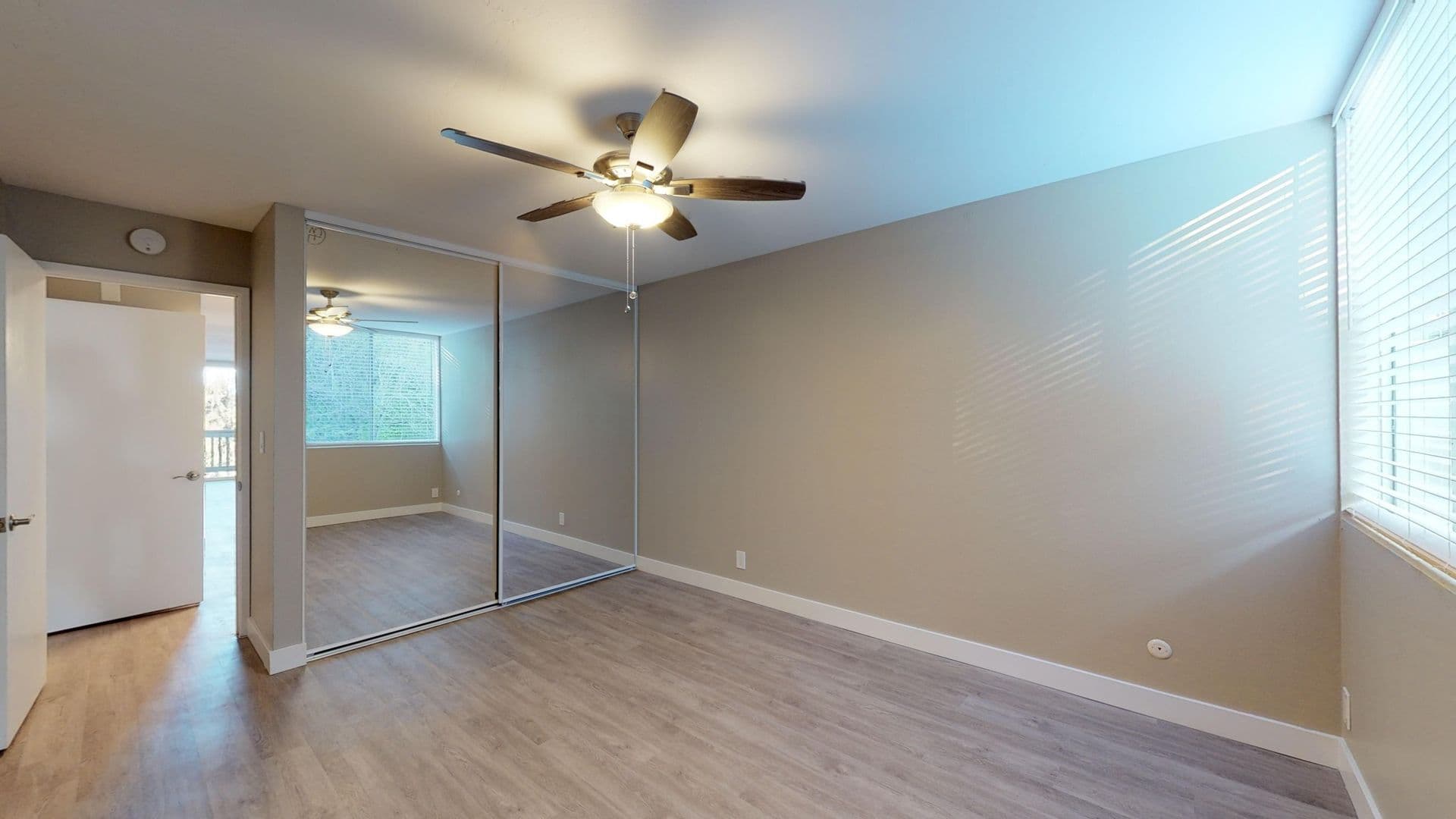 La Mesa Apartment: 7200 Saranac St