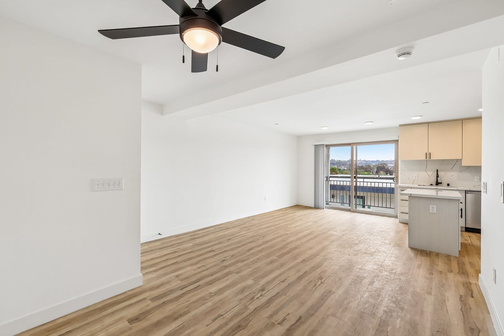 San Diego Apartment: 2330-2332 Grand Avenue