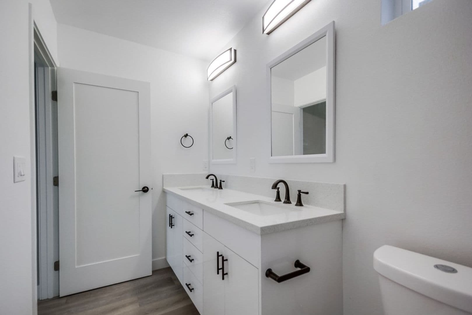 La Mesa Apartment: 4747-4757 Jessie Ave