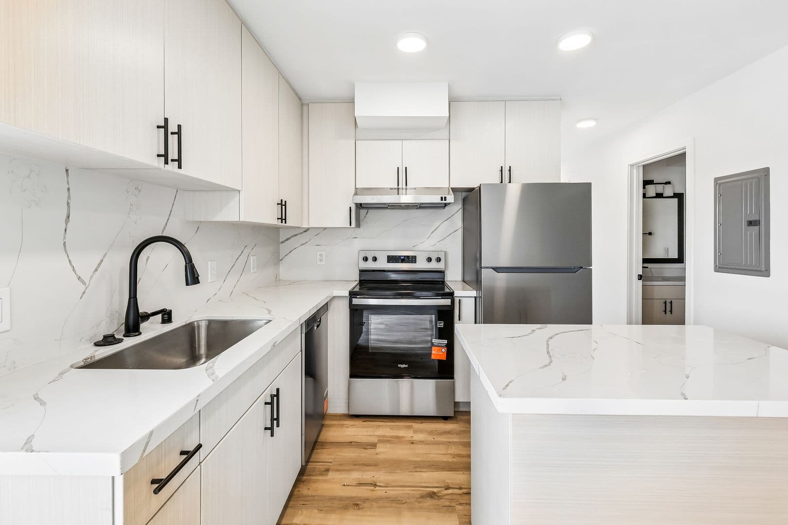 San Diego Apartment: 2330-2332 Grand Avenue