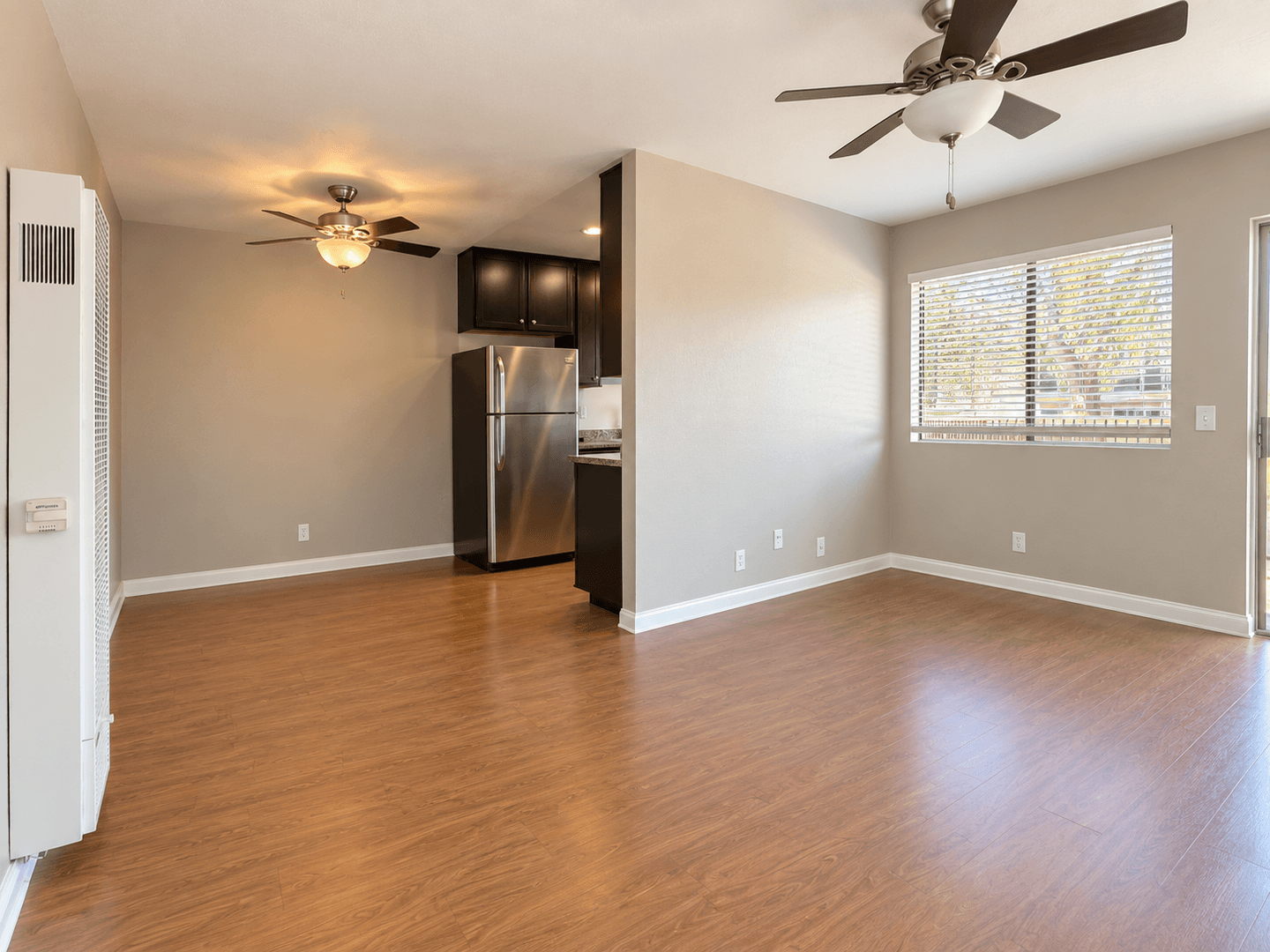 San Diego Apartment: 475-487 S. Meadowbrook Dr