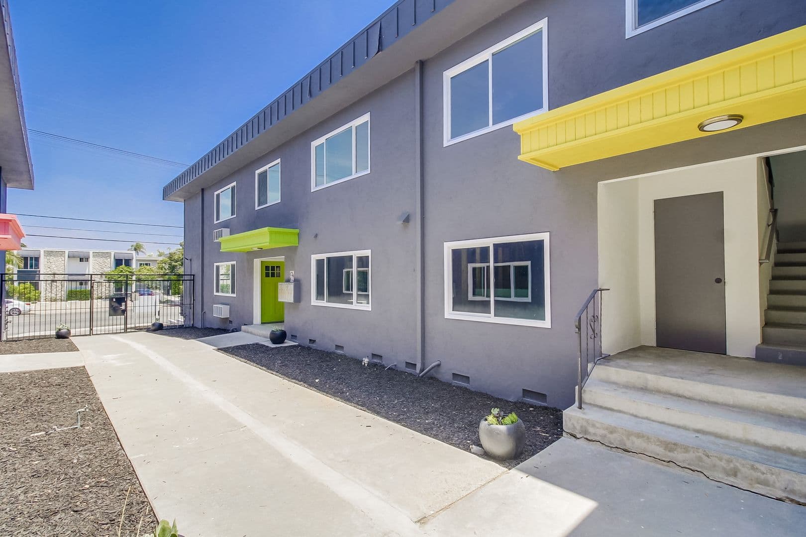 San Diego Apartment: 1239 Robinson Avenue