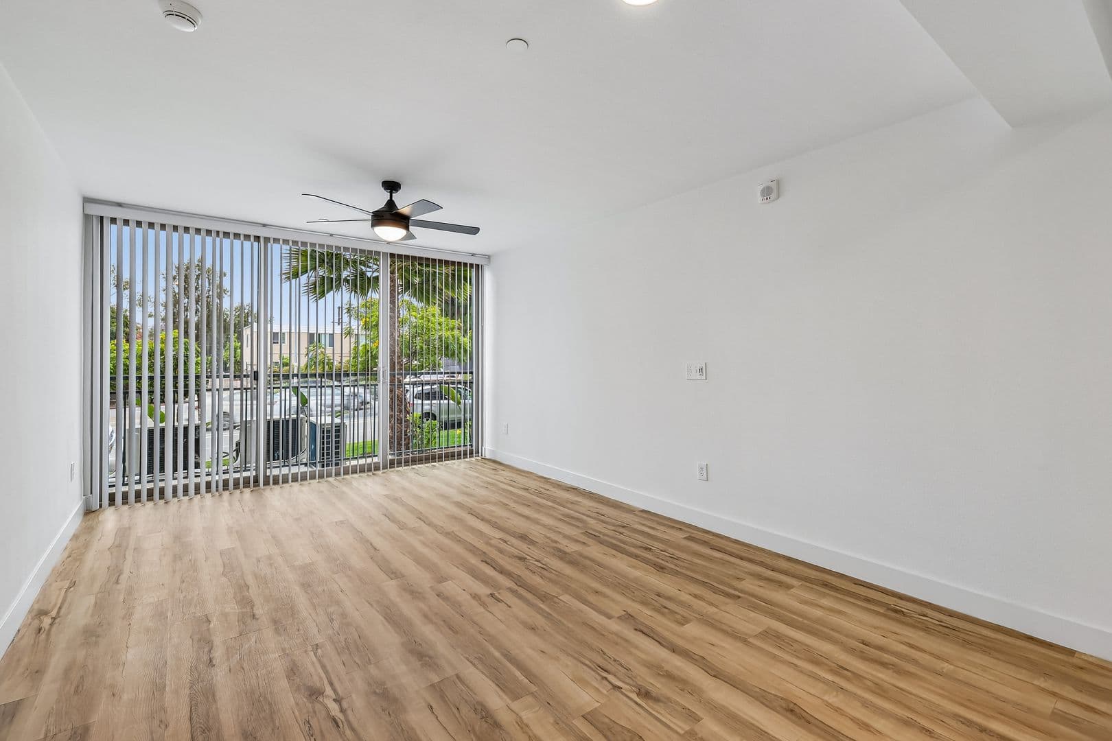 San Diego Apartment: 2330-2332 Grand Avenue