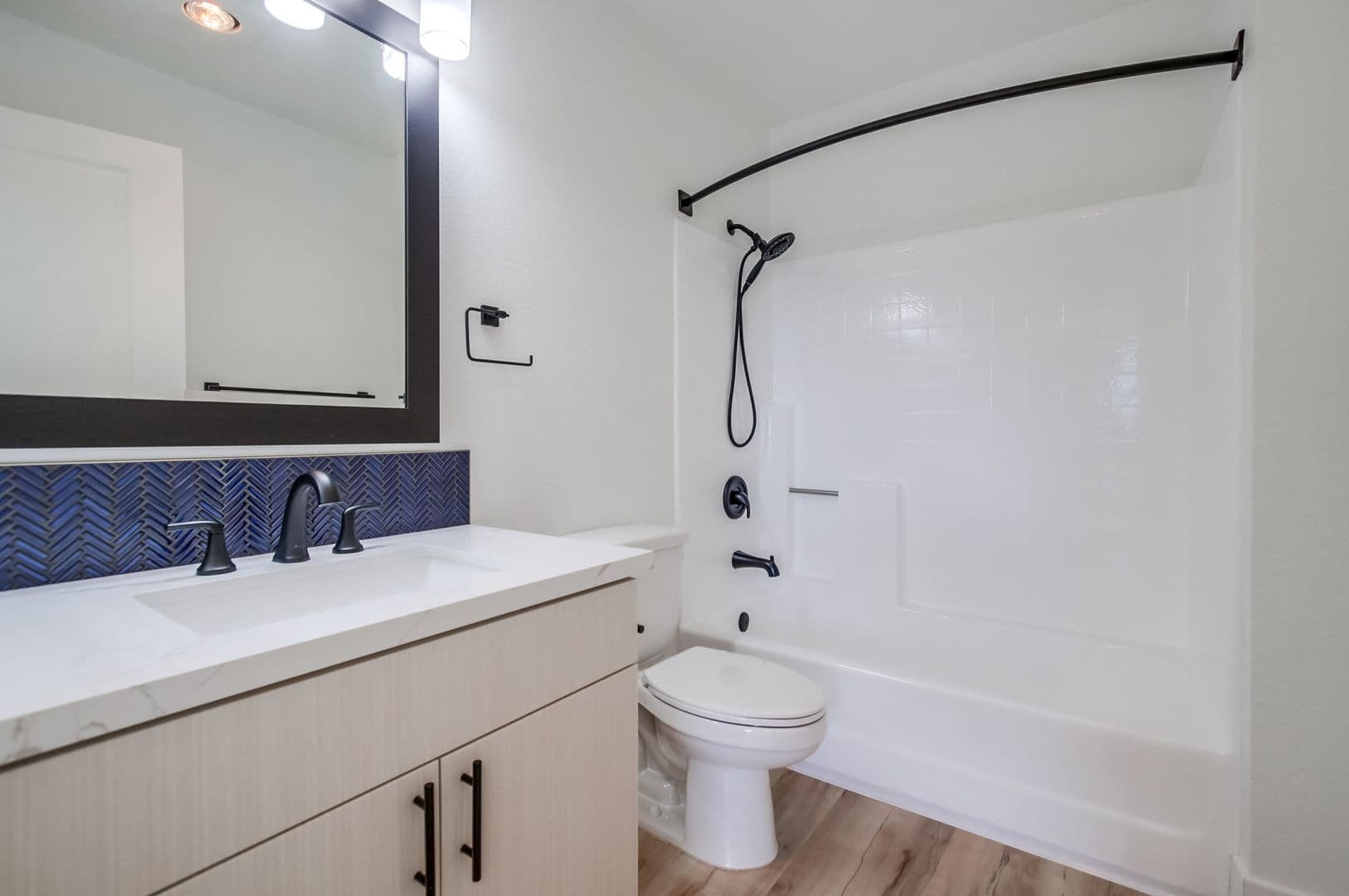 San Diego Apartment: 3502 Angelucci St